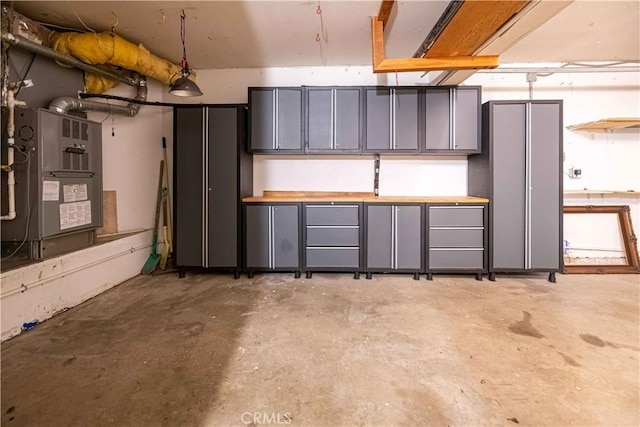 2383 Hampton Ave, Simi Valley, CA 93063 - garage with heating unit