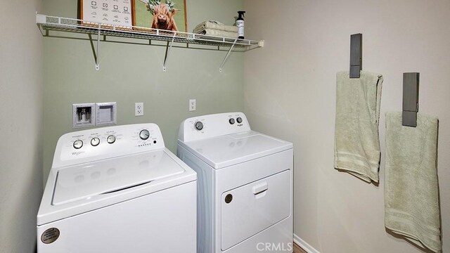 30753 Viper Ct, Winchester, CA 92596 - washroom featuring separate washer and dryer