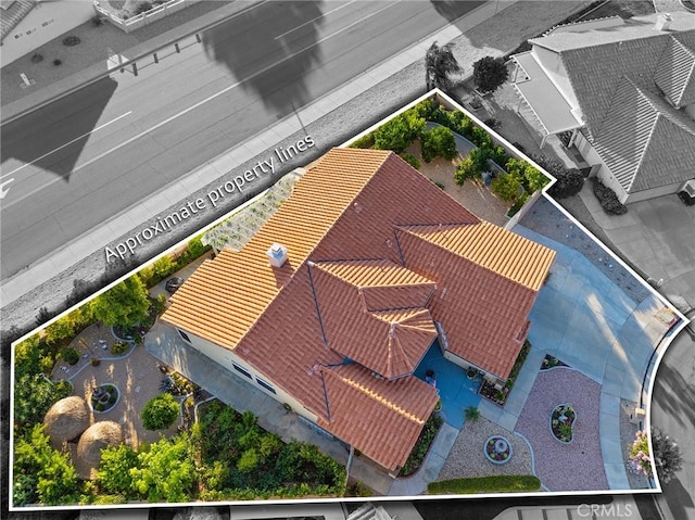 2157 Pecan Tree St, Hemet, CA 92545 - aerial view of property and surrounding area featuring property boundaries highlighted