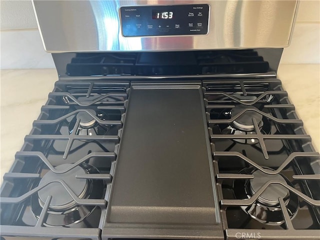 552 Canyon Dr Unit 38, Oceanside, CA 92054 - kitchen view of stainless steel gas range