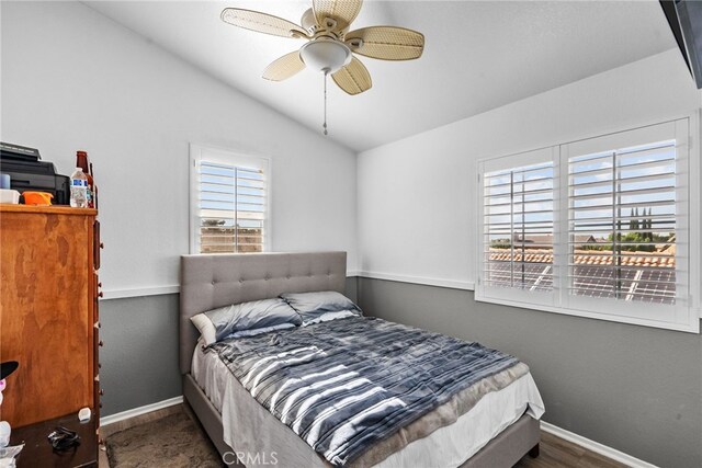 37152 57th St E, Palmdale, CA 93552 - bedroom featuring vaulted ceiling and ceiling fan