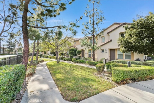15723 Parkhouse Dr Unit 105, Fontana, CA 92336 - photo 2
