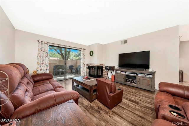 425 W W Ave J5, Unit 36, Lancaster, CA 93534 - living room featuring wood finished floors