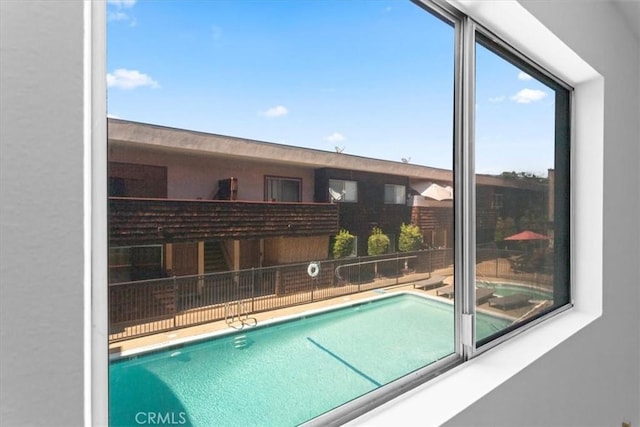 5403 Newcastle Ave Unit 19, Encino, CA 91316 - view of swimming pool