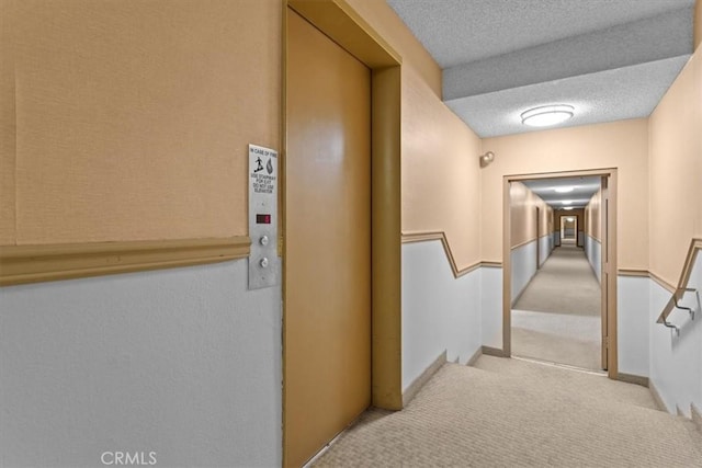5403 Newcastle Ave Unit 19, Encino, CA 91316 - corridor with carpet floors and a textured ceiling