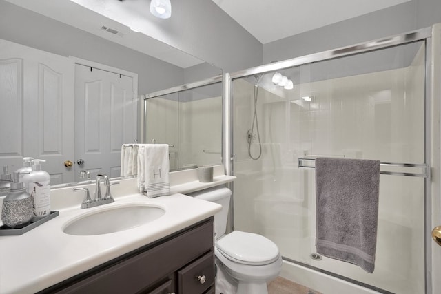 42207 Kimberly Way, Murrieta, CA 92562 - full bath featuring a shower stall and vanity