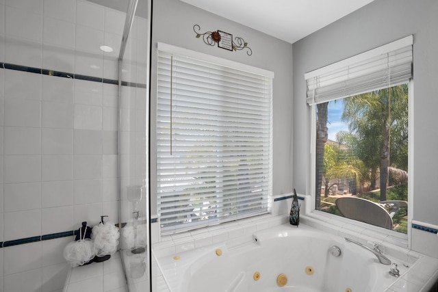 42207 Kimberly Way, Murrieta, CA 92562 - full bath featuring a jetted tub