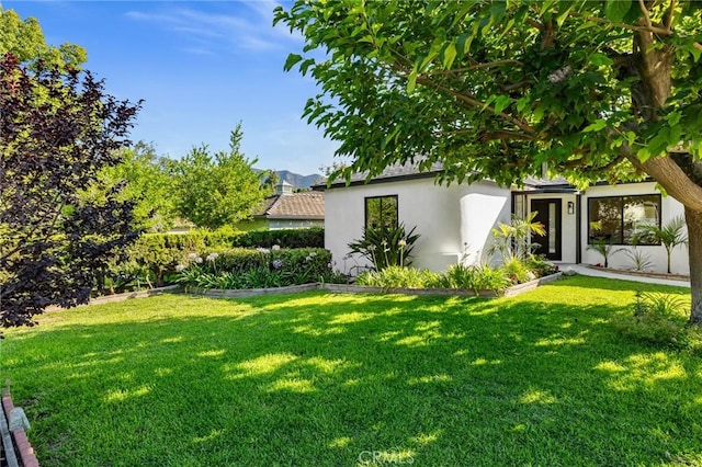 439 S Lamer St, Burbank, CA 91506 - view of grassy yard