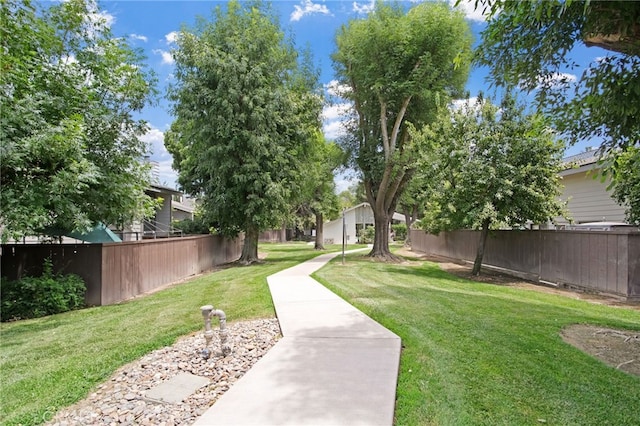 3350 M St Unit 33, Merced, CA 95348 - view of yard