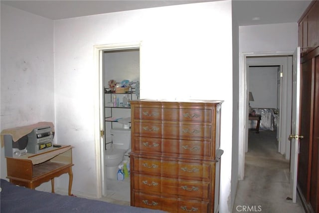 6400 Tournament Dr, Jurupa Valley, CA 92509 - bedroom with ensuite bath