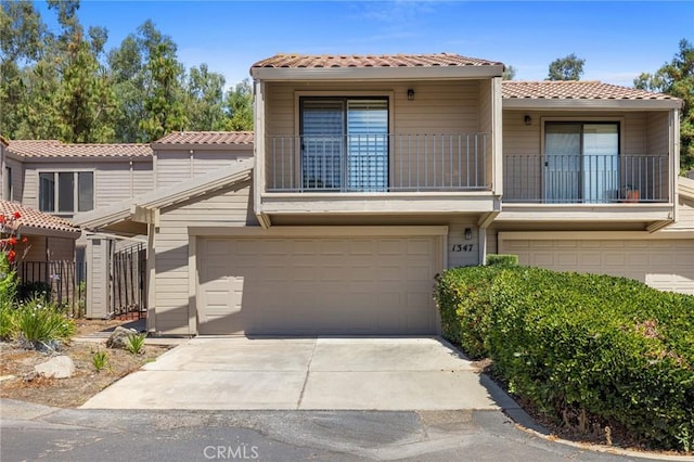 1347 Paseo Redondo Dr, Merced, CA 95348 - photo 1