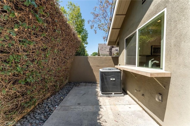 8 Stonewood, Irvine, CA 92604 - photo 37
