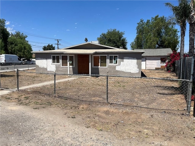 10976 Bushnell Ave, Riverside, CA 92505 - single story home featuring stucco siding