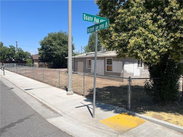 10976 Bushnell Ave, Riverside, CA 92505 - view of front facade with stucco siding