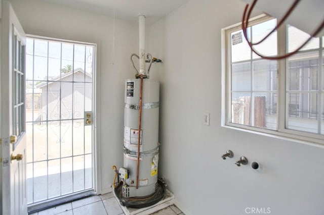 531 W 61st St, Los Angeles, CA 90044 - utilities featuring strapped water heater