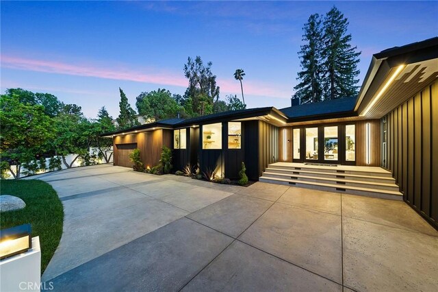 19750 Wells Dr, Woodland Hills, CA 91364 - photo 38