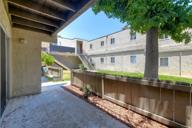 2850 Reynard Way Unit 10, San Diego, CA 92103 - view of patio / terrace