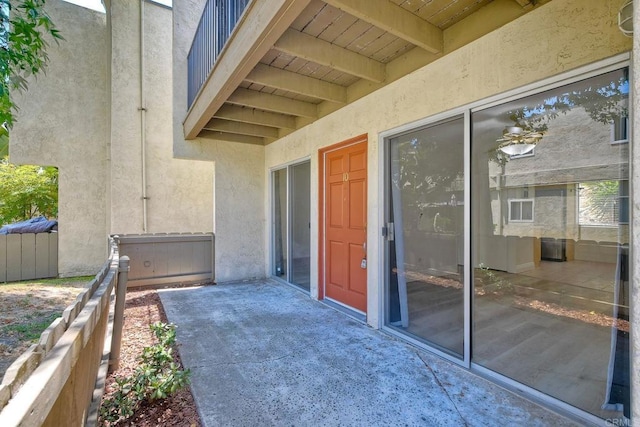 2850 Reynard Way Unit 10, San Diego, CA 92103 - view of patio / terrace