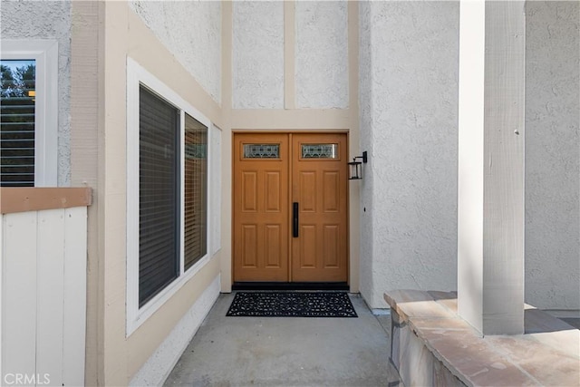 1317 Mill Creek Ct, Thousand Oaks, CA 91360 - property entrance with stucco siding