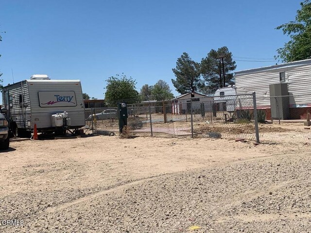24811 Community Blvd, Hinkley, CA 92347 - photo 18