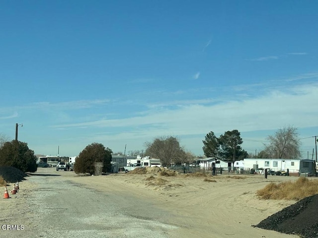 24811 Community Blvd, Hinkley, CA 92347 - photo 6