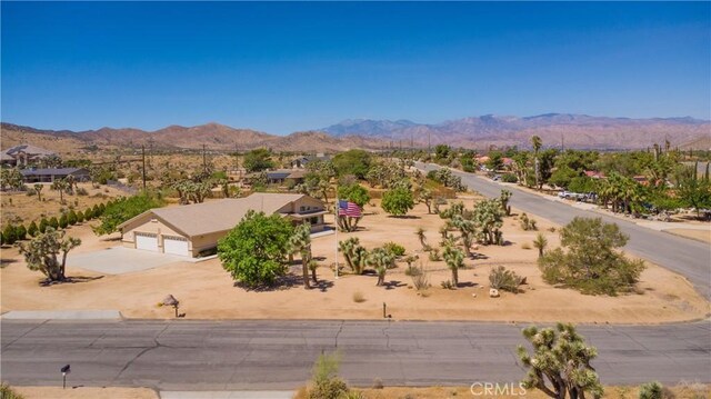 8920 Del Monte Ave, Yucca Valley, CA 92284 - mountain view