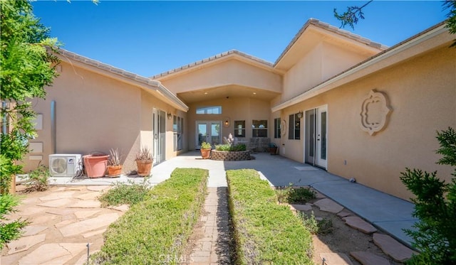 8920 Del Monte Ave, Yucca Valley, CA 92284 - view of yard featuring french doors and a patio area