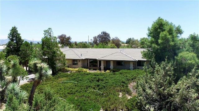 15233 Olive St, Hesperia, CA 92345 - view of front of home with a tile roof
