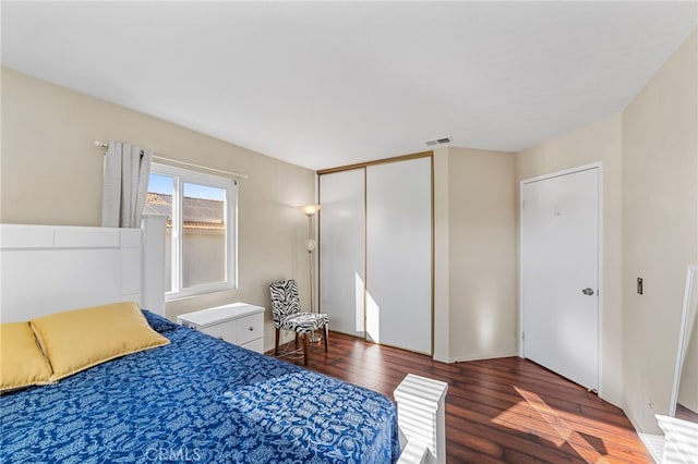 40236 Holden Cir, Temecula, CA 92591 - bedroom with wood finished floors and a closet