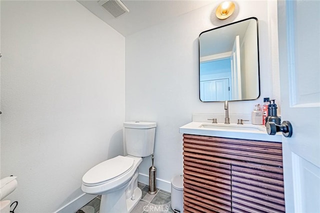 68 Timber Run Unit 45, Irvine, CA 92614 - bathroom with vanity and tile patterned flooring
