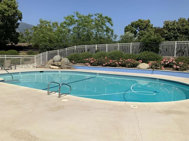 32688 Taspa Ct, Pauma Valley, CA 92061 - view of swimming pool