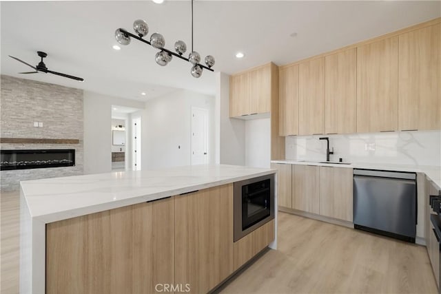 6638 Dolores Dr, Paradise, CA 95969 - kitchen featuring light brown cabinets, dishwasher, modern cabinets, a ceiling fan, and recessed lighting