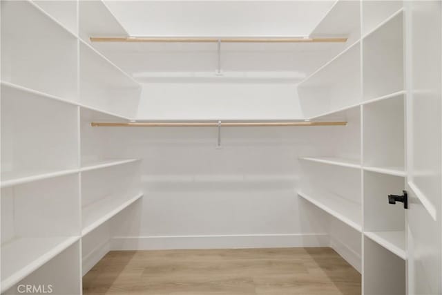 6638 Dolores Dr, Paradise, CA 95969 - spacious closet with light wood-type flooring