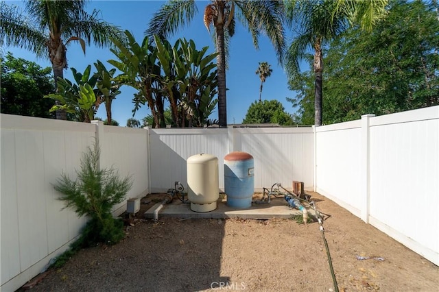 8873 Reche Canyon Rd, Colton, CA 92324 - view of fenced backyard
