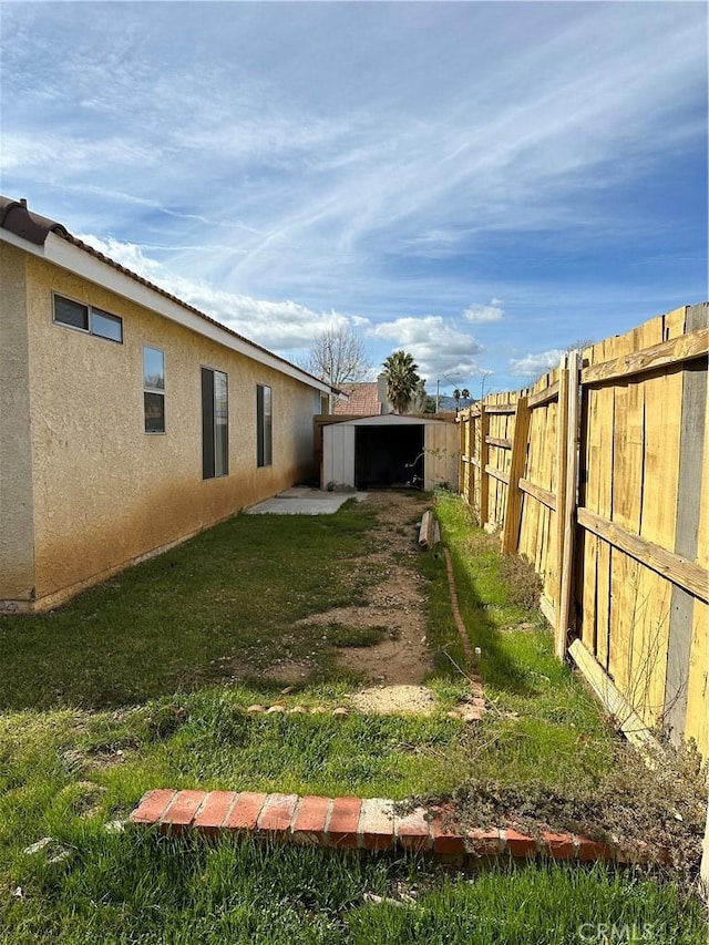 37510 Conifer Dr, Palmdale, CA 93550 - view of yard with an outbuilding