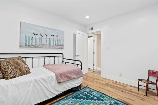 23906 Fernmead Ln, Harbor City, CA 90710 - bedroom featuring wood finished floors and recessed lighting