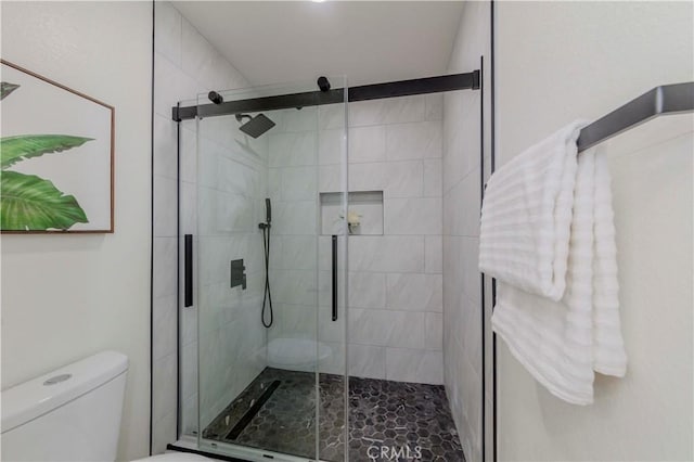 1615 Via Linda Unit 16, Fullerton, CA 92833 - full bathroom with a shower stall