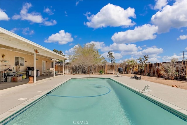 21919 Standing Rock Ave, Apple Valley, CA 92307 - view of pool with a fenced backyard and a patio area