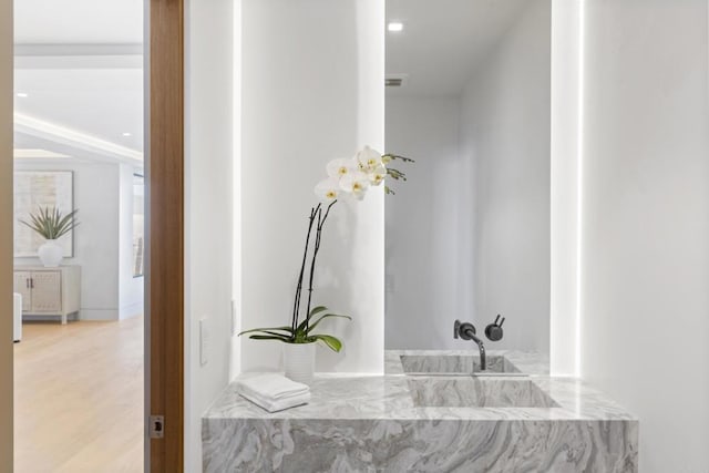 2082 Via Casa Alta, La Jolla, CA 92037 - bathroom featuring recessed lighting and wood finished floors