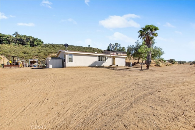 41605 De Portola Rd, Temecula, CA 92592 - back of property