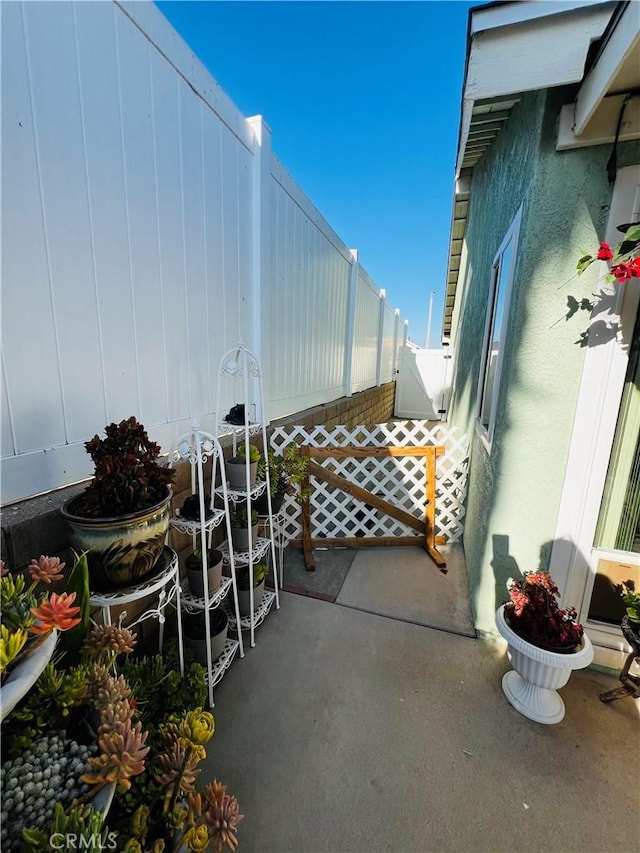 12209 Hythe St, Moreno Valley, CA 92557 - photo 24