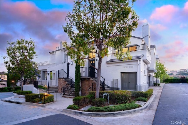 8 Diamant Way, Aliso Viejo, CA 92656 - view of property at dusk
