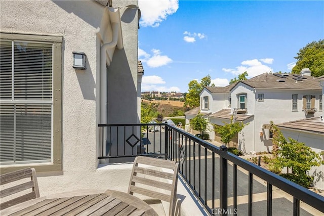 8 Diamant Way, Aliso Viejo, CA 92656 - balcony with a residential view