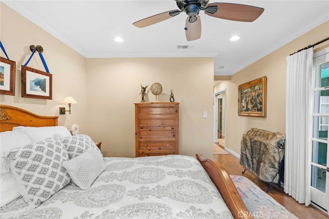 4328 Sunset Ave, Montrose, CA 91020 - bedroom with wood finished floors, recessed lighting, crown molding, and ceiling fan