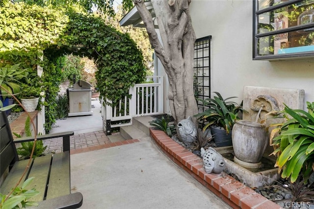 4328 Sunset Ave, Montrose, CA 91020 - view of patio