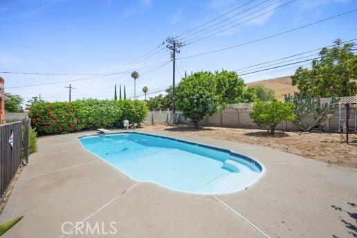 1431 Sheridan Rd, San Bernardino, CA 92407 - photo 4
