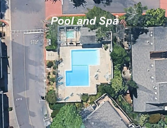 8004 Caminito Gianna, La Jolla, CA 92037 - view of property location with a pool area