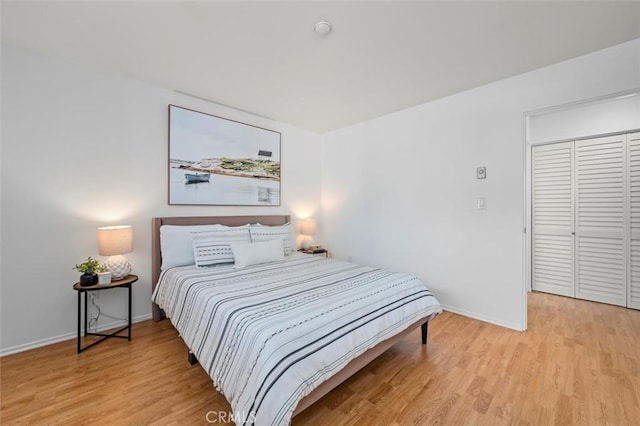 1201 S Catalina Ave Unit 3A, Redondo Beach, CA 90277 - bedroom with light wood finished floors