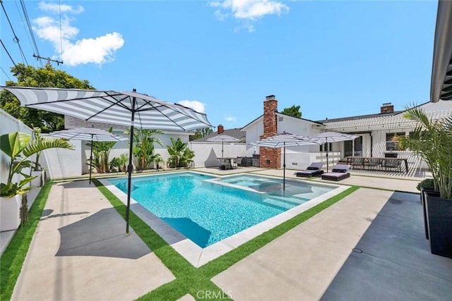 1402 E Rose Ave, Orange, CA 92867 - view of pool featuring a patio area, a fenced backyard, and a pool with connected hot tub