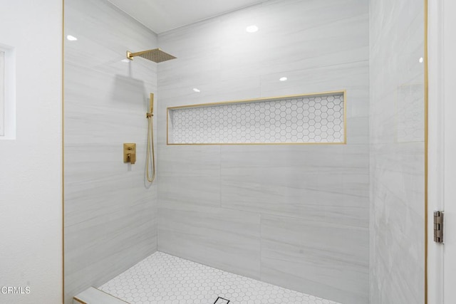 341 1st St, Fillmore, CA 93015 - full bathroom featuring a tile shower